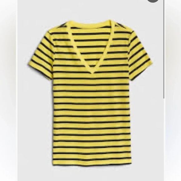 Gap tall large t-shirt, V-neck. Yellow and blue. Tall length. Nwt - Picture 2 of 6